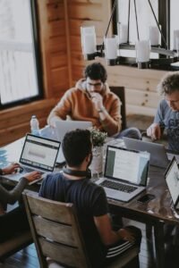 Colaboraciones entre creadores en Reddit